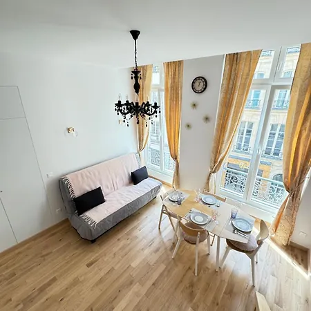 Apartment Chez Zenovia Paris