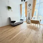Apartament Chez Zenovia